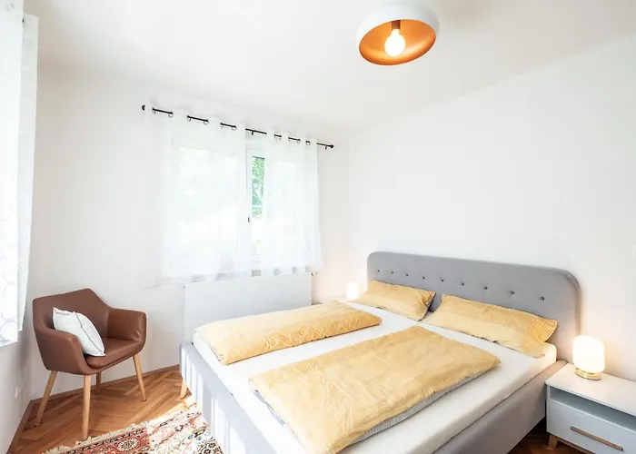 Oma's In Haus Grete * باد والترزدورف